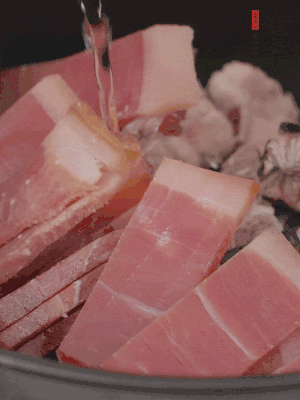 ŹƬɰУûʳĵˮ